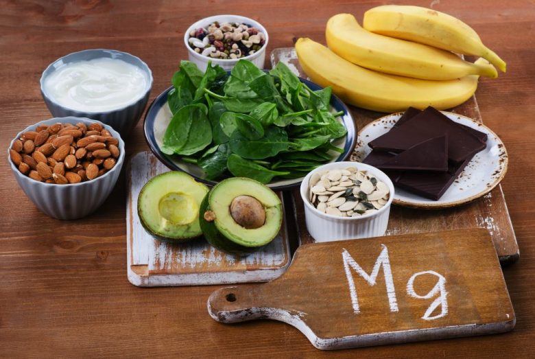 COME FRONTEGGIARE LA SINDROME PREMESTRUALE ATTRAVERSO LA&nbsp;DIETA